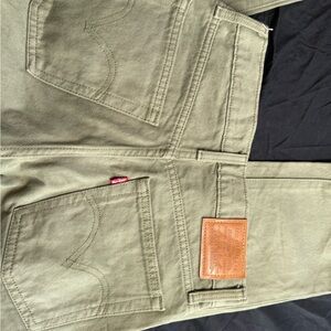 Levi’s Women’s Jeans Sage Wedgie Straight Leg Button Fly Size W25/L28